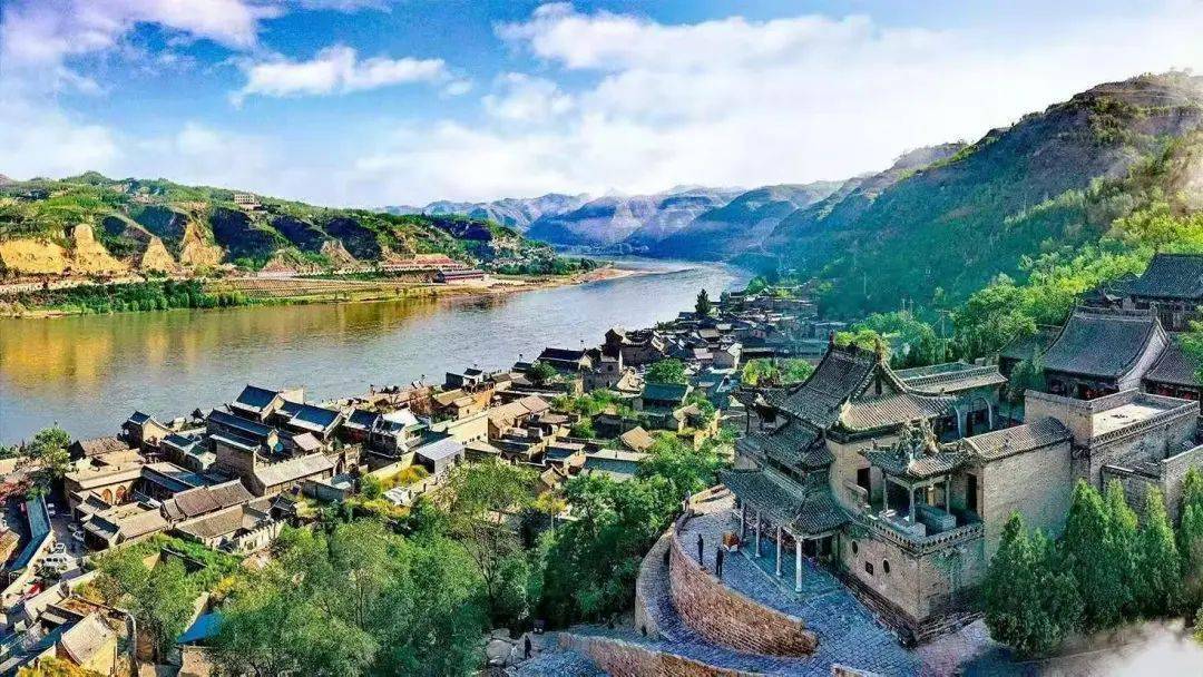 吕梁,崛起丰碑,自信舞台上的璀璨明珠